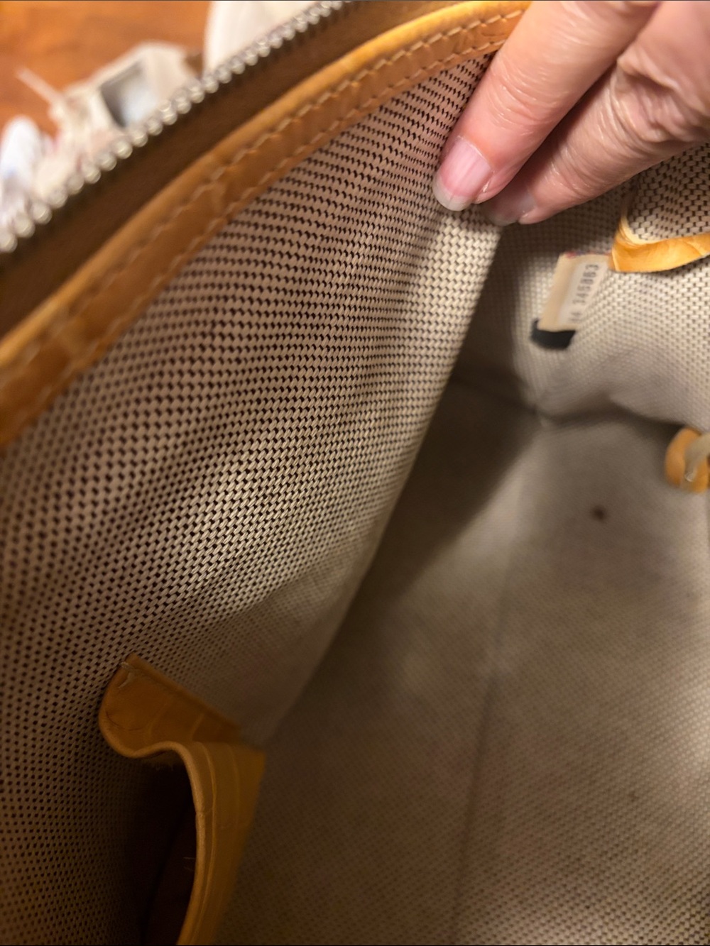 Dooney & Bourke Mustard Croc-Embossed Shoulder Bag - Picture 8 of 8